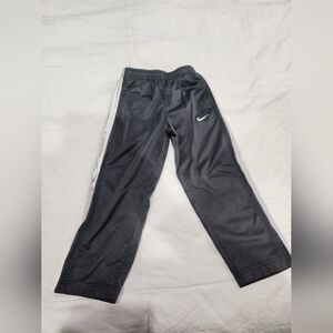 Boys Size 4T Nike Grey White Stripe Pants